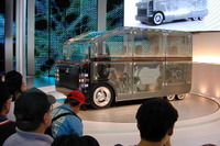 【東京ショー2001続報】ホンダ4+2輪コンセプトの噂と真実 画像