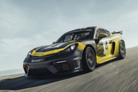 ポルシェ 718ケイマンGT4クラブスポーツ 発売、天然繊維製ボディパーツ採用のレーシングカー 画像
