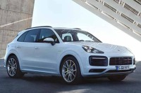 ポルシェ世界販売12%減、カイエン は新型効果で35%増 2019年第1四半期 画像