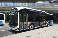 トヨタ、燃料電池車の部品を他社に供給へ…中国2社と提携 画像