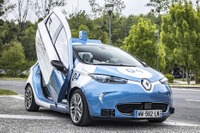 ルノーの自動運転EV、スーパーカードア採用…スマホで予約のライドシェア実験へ 画像