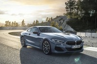 BMW 8シリーズ 新型に、直6ディーゼルを追加　価格1237万円から 画像