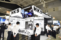 3次元カム研削盤など技術集団らしい展示のHKS…人とくるまのテクノロジー2019 画像