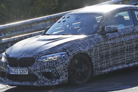 BMWの最強コンパクトクーペ「M2 CS」、市販プロトがニュルで初テスト 画像