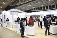 画面を4分割できるナビ、フォルシアクラリオンが展示…人とくるまのテクノロジー2019 画像