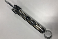 KYB、微細な振動を吸収するショックアブソーバ用バルブを開発・量産化 画像