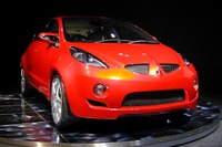 【新聞ウォッチ】三菱自動車、赤字脱却後に「社名変更」も浮上 画像