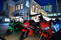 バイク離れなんて言わせない!? 二輪業界の若者たちが両国駅前で新感覚イベント 画像