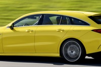 メルセデスベンツ CLAシューティングブレーク 新型、306馬力の「AMG35」を欧州発表 画像