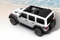 ジープ ラングラー、電動開閉式ルーフ装備の限定モデル発売へ 画像
