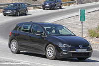 VW ゴルフ 新型、ほぼ見えた!PHEVのEV航続はBMW超えの80kmか 画像