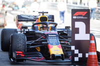 ホンダF1、13年ぶりの優勝---八郷社長「万感の想い。走り続けた努力」［新聞ウォッチ］ 画像