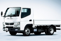 日産 NT450アトラス、環境性能向上でクラス唯一の九都県市指定「超」低公害車に指定 画像