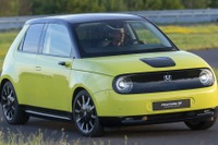 ホンダ e、モーターは最大出力150馬力に…最新プロトタイプの画像 画像