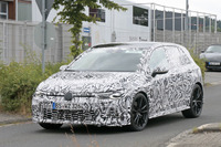 「恐ろしいほどクール」なVW ゴルフGTI 新型、歴代最強300馬力を発揮か 画像