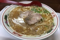 マツダOBが腕を振るう食堂「有宝」…マツダ体育館の前で40年、ラーメンがおススメ 画像