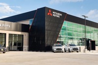 三菱の新グローバルディーラーデザイン、全世界5000拠点に導入へ…米国第一号店を開業 画像