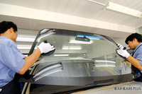 自動車ガラス修理の難しさ…ダックス×テュフ「愛車を安心して預けられるお店」 画像