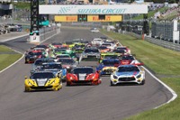 【鈴鹿10時間】予選直後に「10Hナイトセッション」開催　ハッキネンらによるトークショーなど 画像