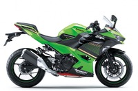 カワサキ Ninja 250/400、2019年モデルを発表…カラー&グラフィックを変更 画像