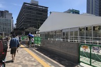 新宿スバルビル跡地「SHINJUKU ODAKYU PARK」として暫定利用開始 8月22日 画像