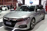 ホンダ「選択と集中」、新型 アコード HVをタイから輸入へ［新聞ウォッチ］ 画像