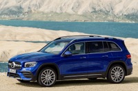 メルセデスベンツ GLB に高性能版「AMG」、フランクフルトモーターショー2019で発表へ 画像