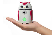 オートバックス、見守りAIロボット「ZUKKU」発表 楽しい会話を通じて離れた家族をつなぐ 画像