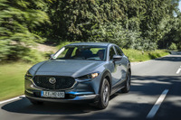 【マツダ CX-30 新型試乗】SUVらしくない高速直進安定性と安心感ある応答性…松田秀士 画像