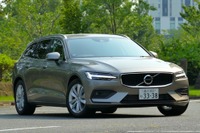 【ボルボ V60 T5 新型試乗】499万円の価格は魅力的というほかない…島崎七生人 画像