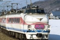国鉄色の581系と489系、どちらをJRの色にラッピング?…京都鉄道博物館が投票で「かつての色」を再現 画像