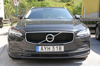 ボルボ V90 初のフェイスリフトへ…マイルドハイブリッドも設定か 画像