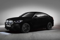 世界で最も黒い物質に覆われたBMW X6 新型…フランクフルトモーターショー2019に展示へ 画像