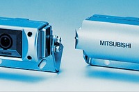 目標は背後の障害物!? 三菱電機が後方確認用CCDカメラ発売 画像