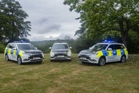三菱 アウトランダー PHEV、ロンドンで森のパトロールカーに起用…初の電動車に 画像