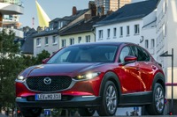 マツダ CX-30、欧州受注を開始…SKYACTIV-X+マイルドハイブリッド設定 画像