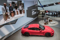 ポルシェ タイカン、『グランツーリスモSPORT』に収録へ…フランクフルトモーターショー2019 画像