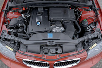 【BMW 1シリーズクーペ 日本発表】ストイキターボエンジン 画像