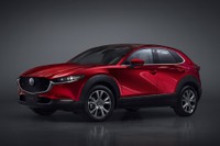 【マツダ CX-30】扱いやすいサイズとゆとりの室内空間を両立 価格は239万2500円から 画像