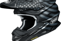 SHOEI VFX-WR、星条旗をあしらったグラフィックモデル追加へ 画像