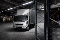 三菱ふそう、中型トラック『ファイター』2019年モデル発売 先進安全装置とテレマティクス機能搭載 画像