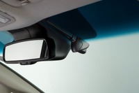 ホンダアクセス、カメラ別体型ドラレコ発売へ Wi-Fi接続でスマホと連動 画像