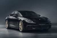 ポルシェ初の4ドアGT、パナメーラ に10周年記念車…欧州発表 画像