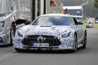 ついにグリル全開!VIPだけに見せたAMG GT R「ブラックシリーズ」の姿 画像