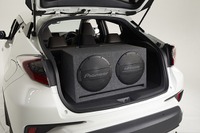 パイオニア、パワードサブウーファー発売へ 大口径30cmユニット2基搭載 画像