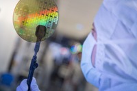 ボッシュ、電動車の航続6%延長へ…新世代SiCパワー半導体を開発 画像