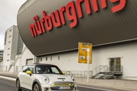 MINIのEV、ワンペダルでニュルブルクリンク周回に成功…ブレーキ操作なし 画像