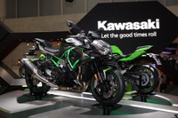 カワサキ、Zシリーズの新フラッグシップ『Z H2』など世界初公開…東京モーターショー2019 画像