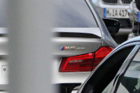 これがBMW史上最強セダン…625馬力の「M5 CS」市販型を初スクープ! 画像