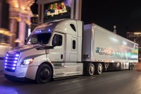 ZFの電動アクスル、ダイムラー傘下のEV大型トラックに採用…北米商用車ショー2019 画像
